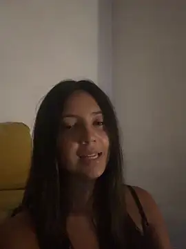Lolafontaine2008 live cam on StripChat