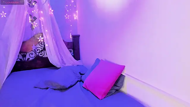 julianaaldanaa webcam