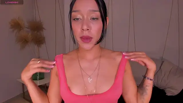 AmaliaCrus live webcam show
