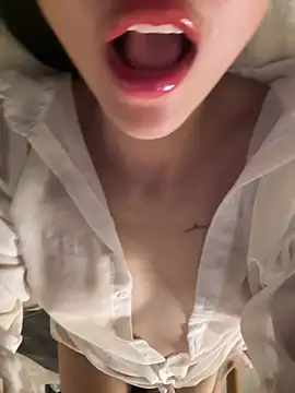 __SweetPoison__ live sex cam