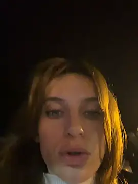 -AngelAri-