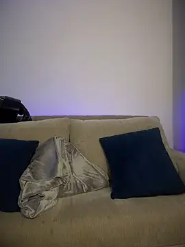 liam_bronw webcam
