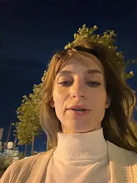 -AngelAri- webcam