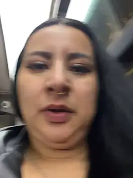 Abril_Luv webcam