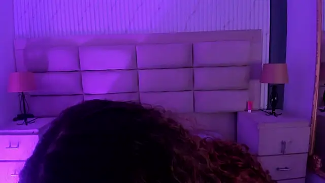 AphroditeSweett live cam on StripChat