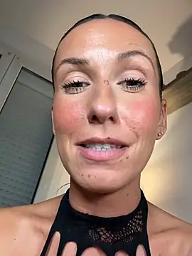 lola_tentatiion webcam