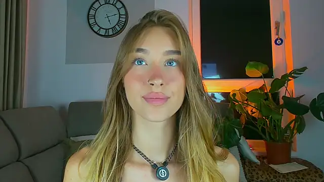 SugarSkye webcam