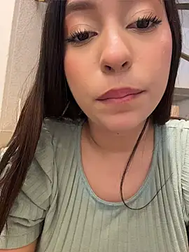 MiaCamille_ webcam