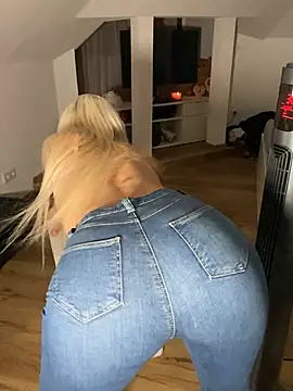MimiLliiyy webcam