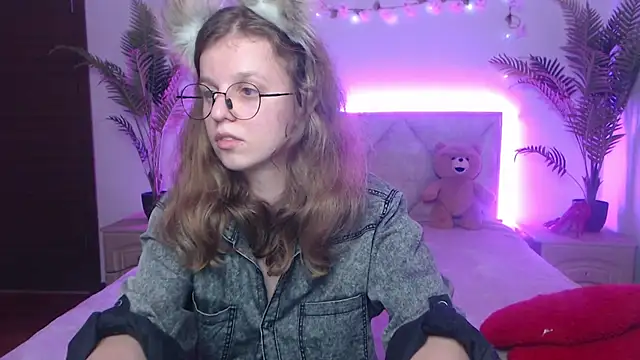 AnniBrown_ webcam