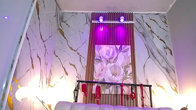 Doll4anall live cam on StripChat