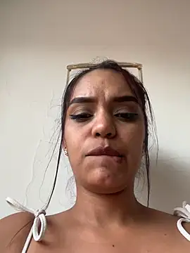 Sara-77 webcam