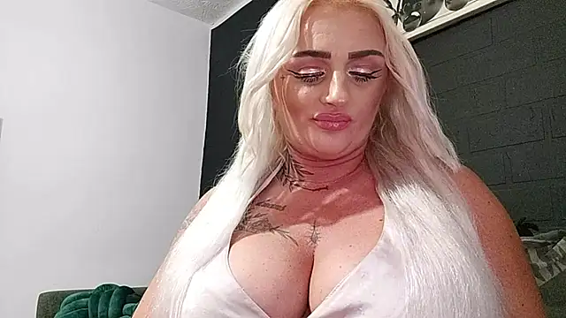AnastasiaLips webcam