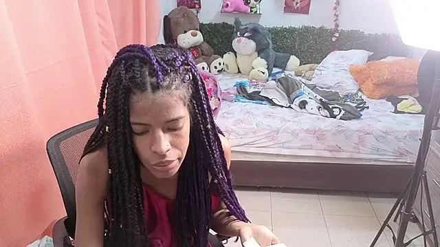 thianahorny webcam