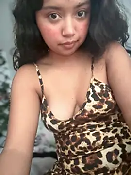Peach_Girll live cam on StripChat