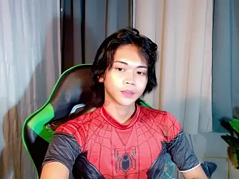 AsianCuteGuy21