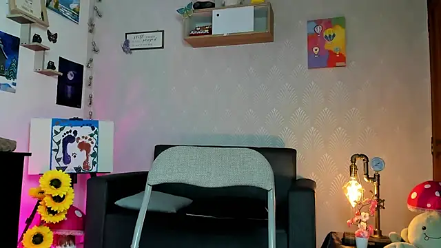 Alaia_Love77 webcam