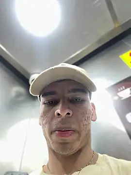 The_Conquer live cam
