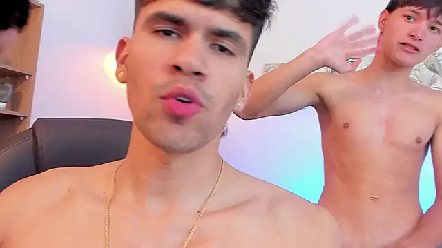Bad_BoysW webcam