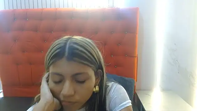AndreaSerpa webcam