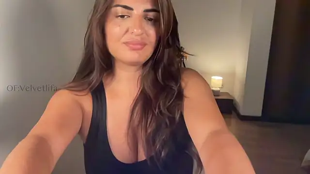 Velvet_Lifa webcam