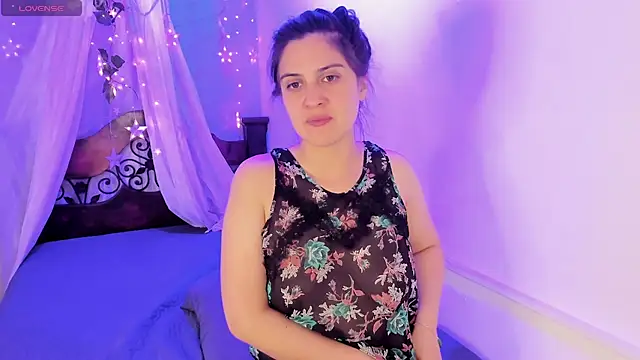 julianaaldanaa webcam