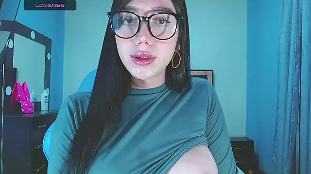 karla_zambrano webcam