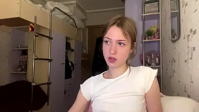 chipsis (F teen) - 5 minutes nude