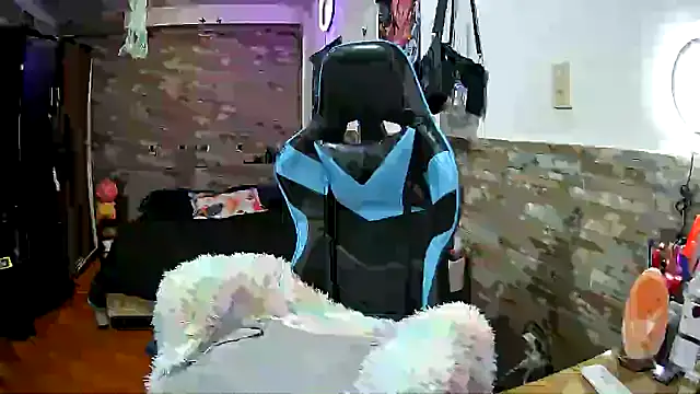 AngelaQueen_