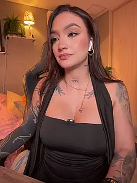 DaniDusan_ live cam on StripChat
