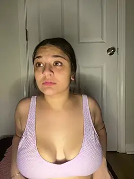 treasurebabii webcam