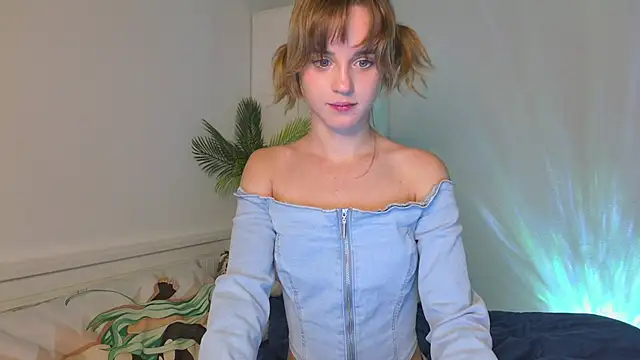 Tessa_Shy_ webcam