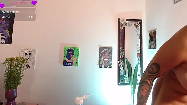 Cata_green webcam
