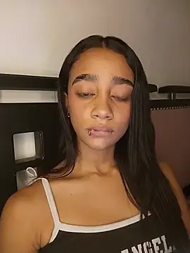 Zoe_Sweett18 webcam