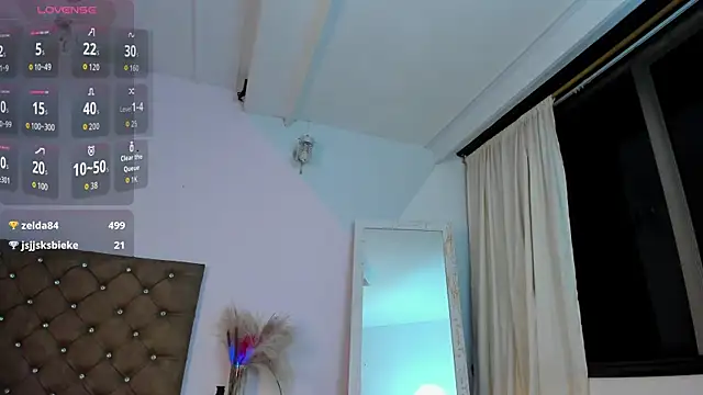chel_moon webcam