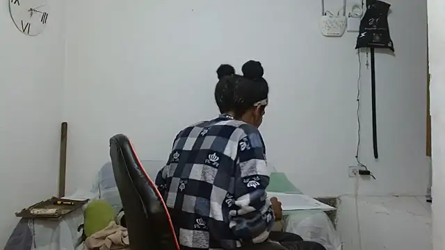 angelamarie1 webcam