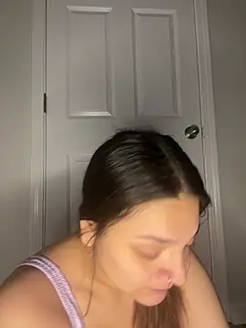 treasurebabii webcam