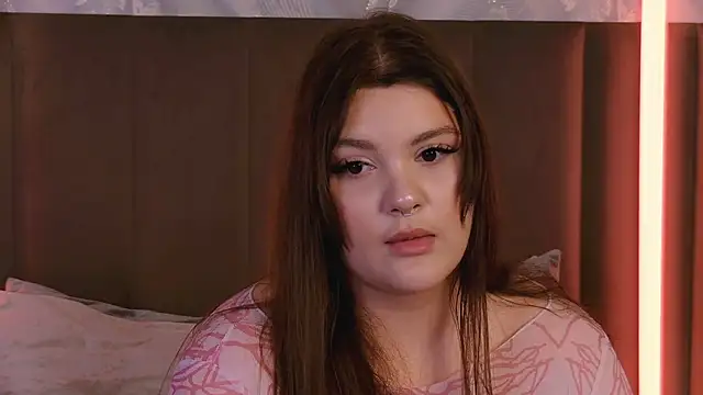 EmilyHyde webcam