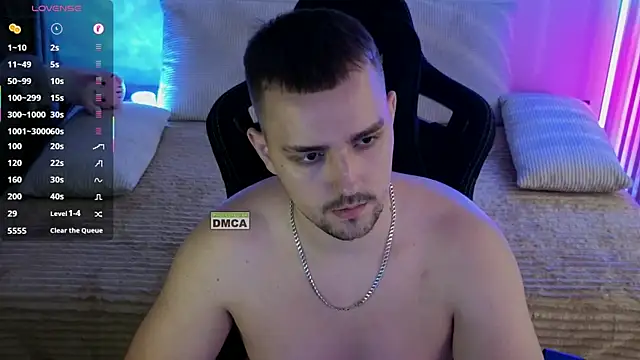 larstar01 - Larstar01's free webcam - UK Sex Cams