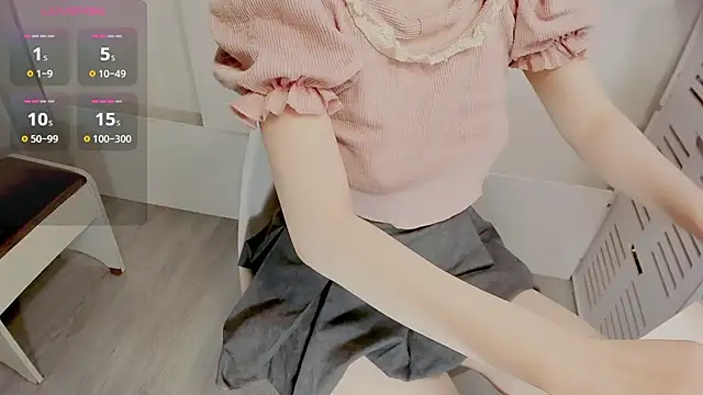 mimi_babyyy webcam