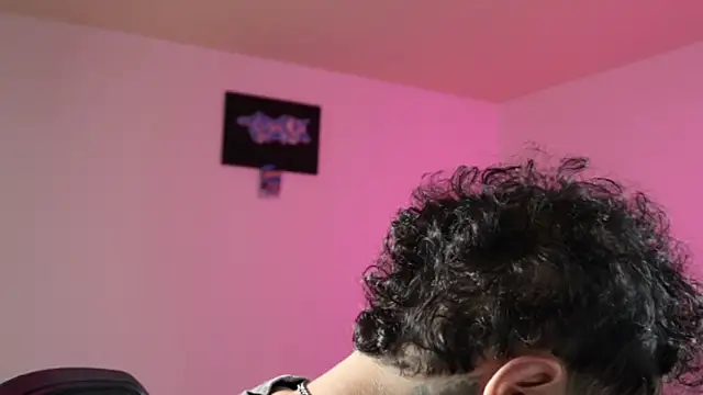 trieone webcam