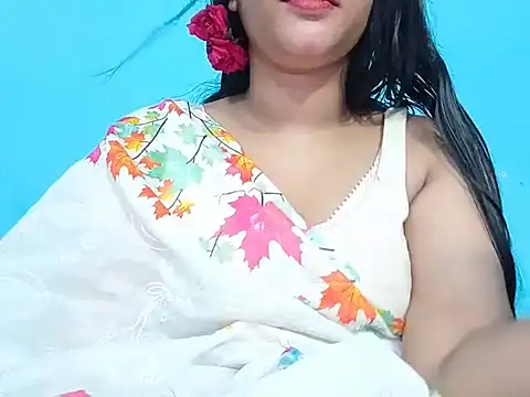 Adhiti_1 live cam on StripChat