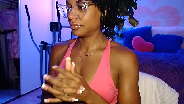 CocoSage live cam on StripChat