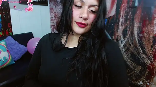 gigi_gilt_ live cam on StripChat
