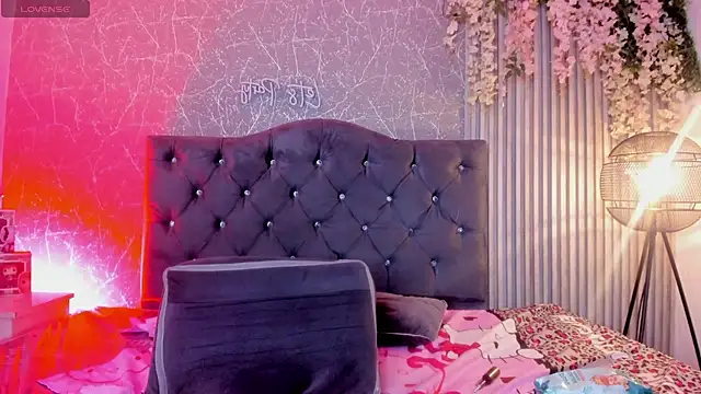lana_gill1 live cam on StripChat