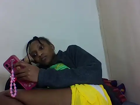 yummyqueenk live cam on StripChat