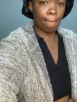 ThickEmpress live cam on StripChat