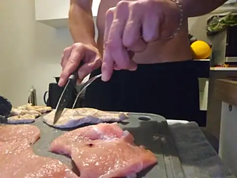 Ruffman79 live cam on StripChat