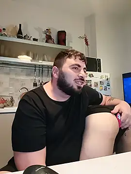 bear_skinny live cam on StripChat