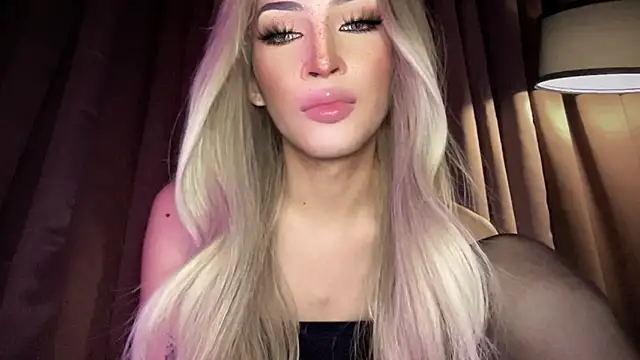 Alicegreenexx webcam